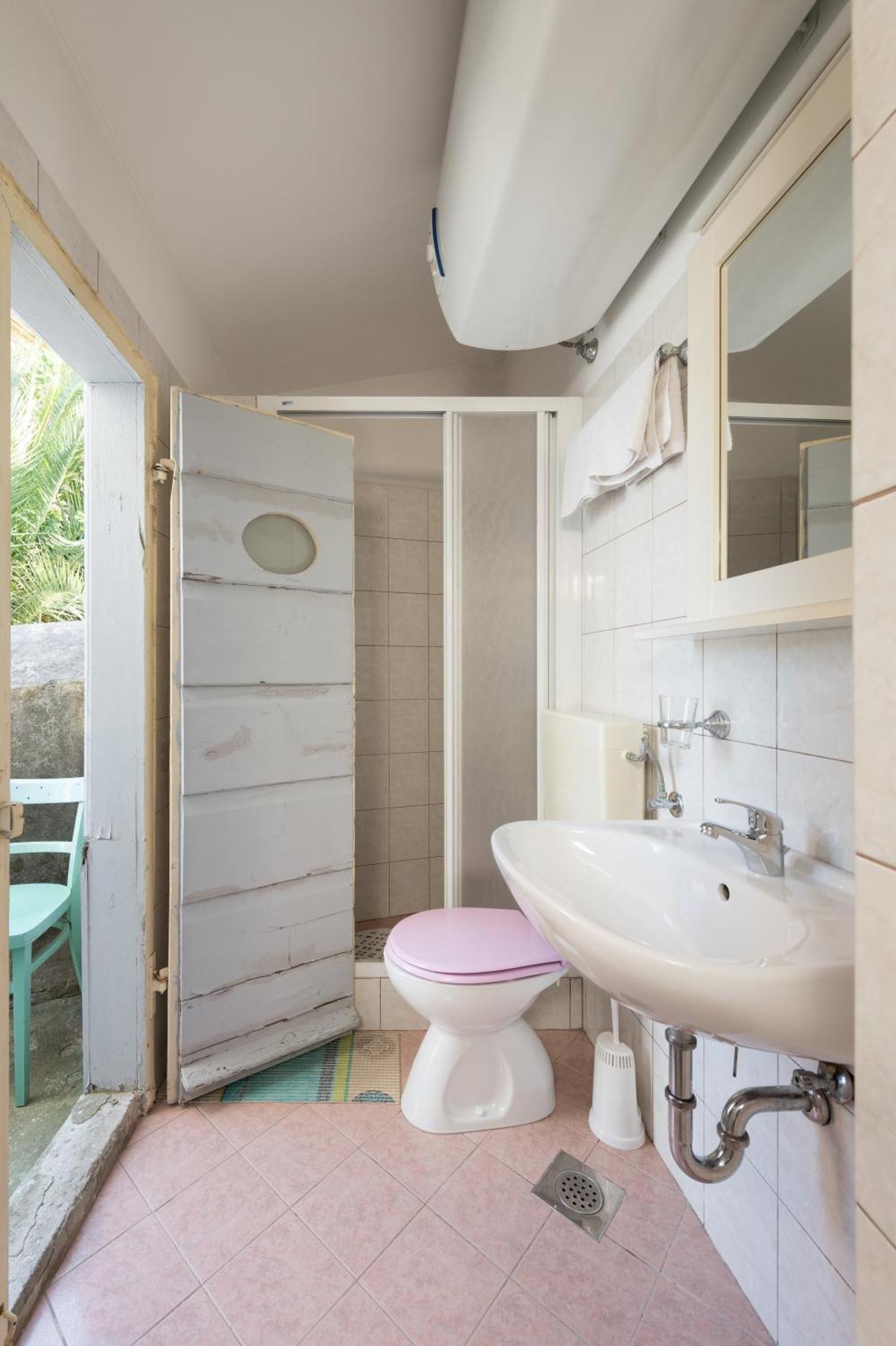Apartments Mirakul Mali Losinj Phòng bức ảnh