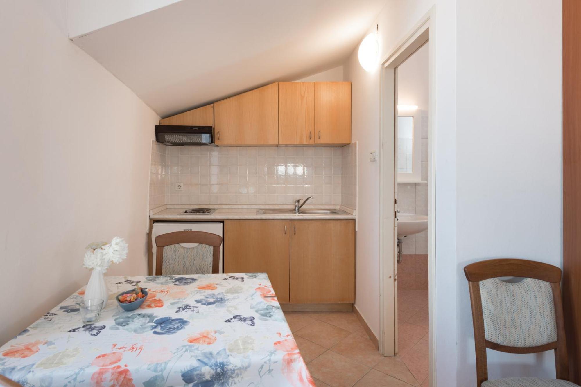 Apartments Mirakul Mali Losinj Phòng bức ảnh