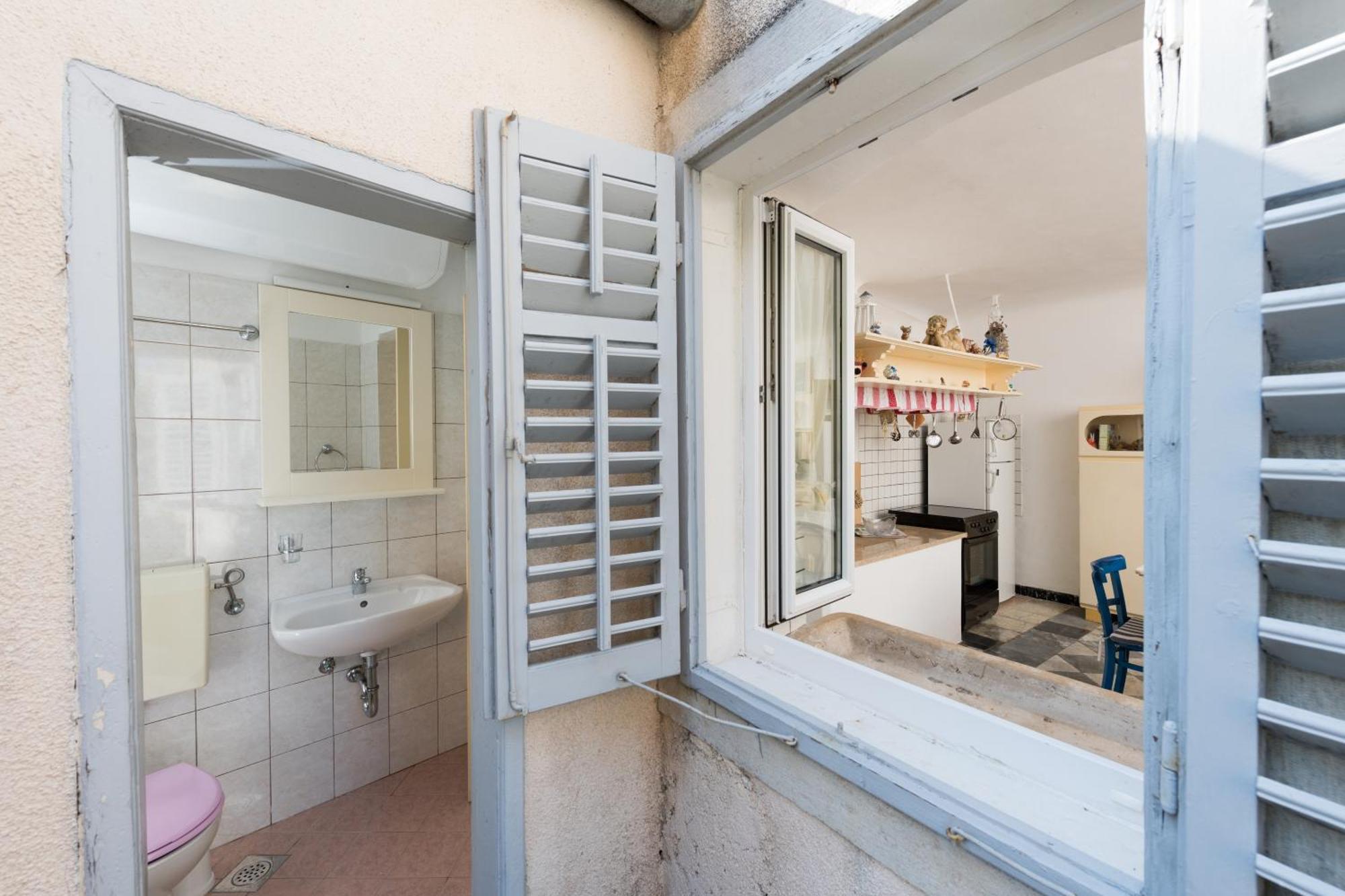 Apartments Mirakul Mali Losinj Phòng bức ảnh