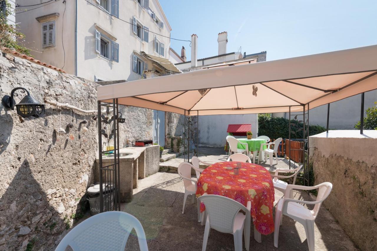 Apartments Mirakul Mali Losinj Ngoại thất bức ảnh
